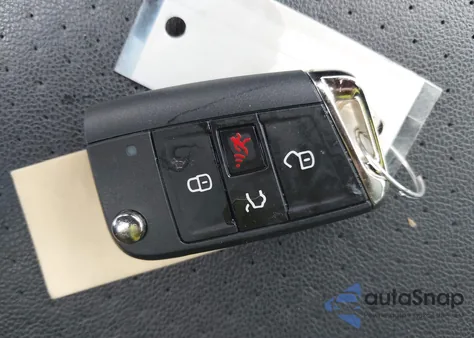 2020 Volkswagen Tiguan 2.0T Se/2.0T Se R-Line Black/2.0T Sel z USA, uszkodzony, nr VIN 3VV2B7AX7LM143652